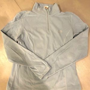 The North Face Women’s Fleece 1/4 Zip Pullover-Medium